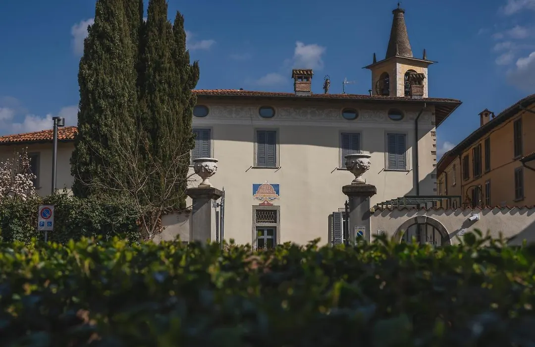 Villa Manzoni-1